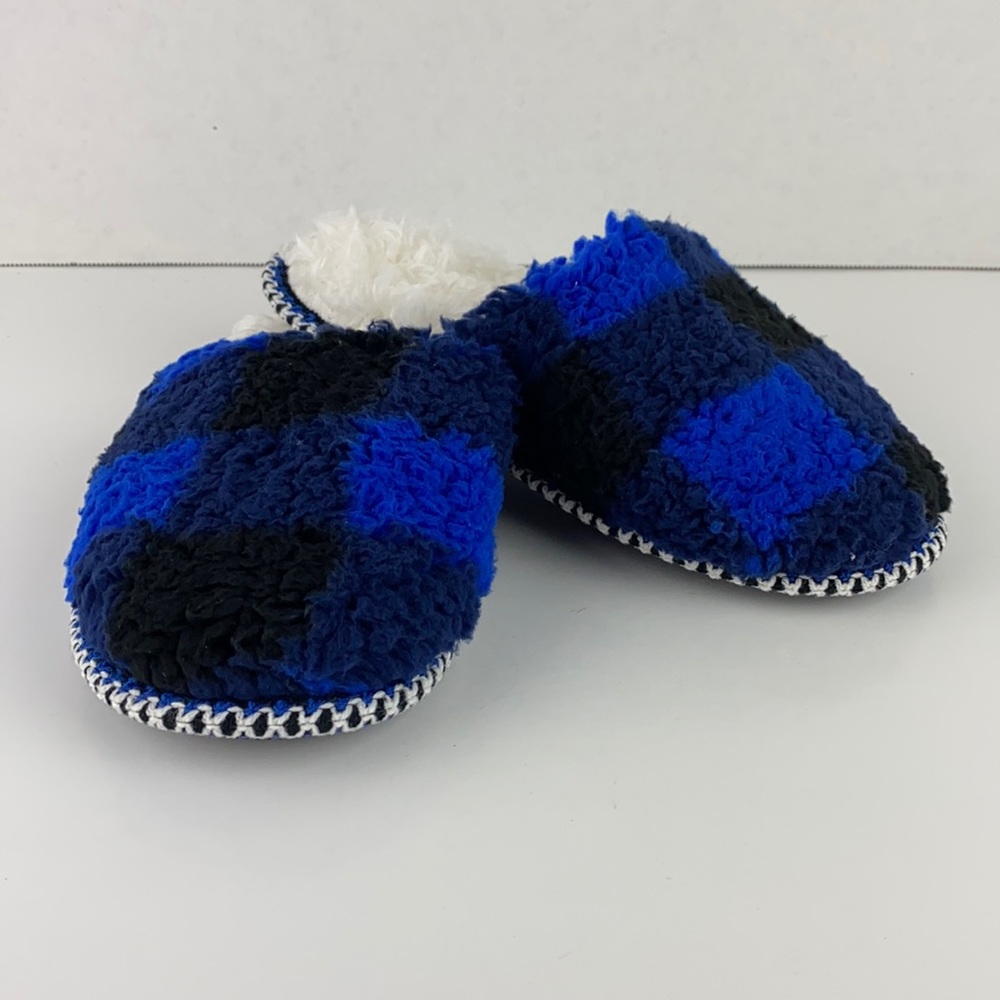 Size 6 Blue Plaid MUK LUKS Faux Shearling Scuff Slippers